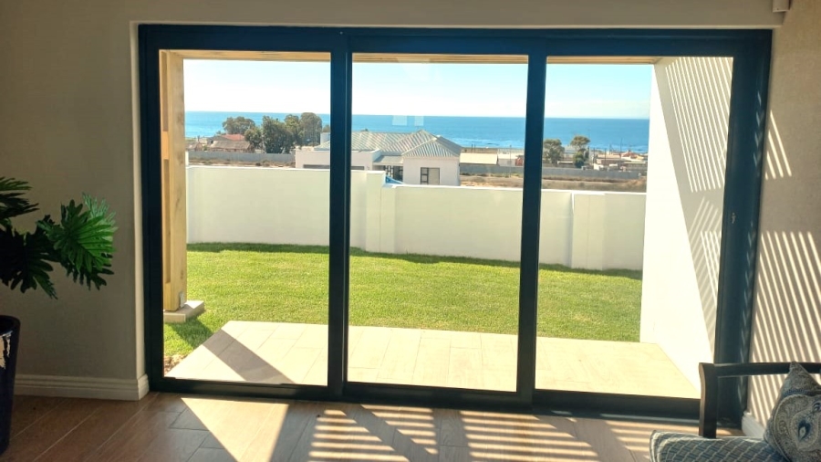 3 Bedroom Property for Sale in Steenbergs Cove Western Cape